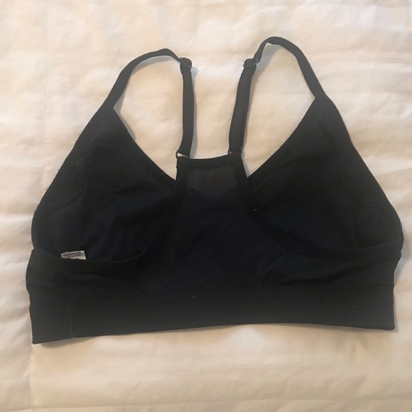 Nike sports bra - Picture 2 of 3